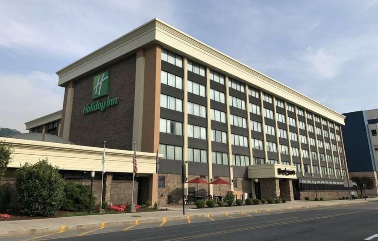 Holiday Inn Johnstown-Downtown By Ihg Eksteriør billede